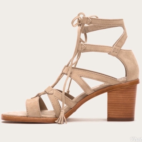 11 FRYE BRIELLE STRAPPY LACE-UP BLOCK HEEL SANDAL . Tan nude color. EUC - Picture 2 of 12